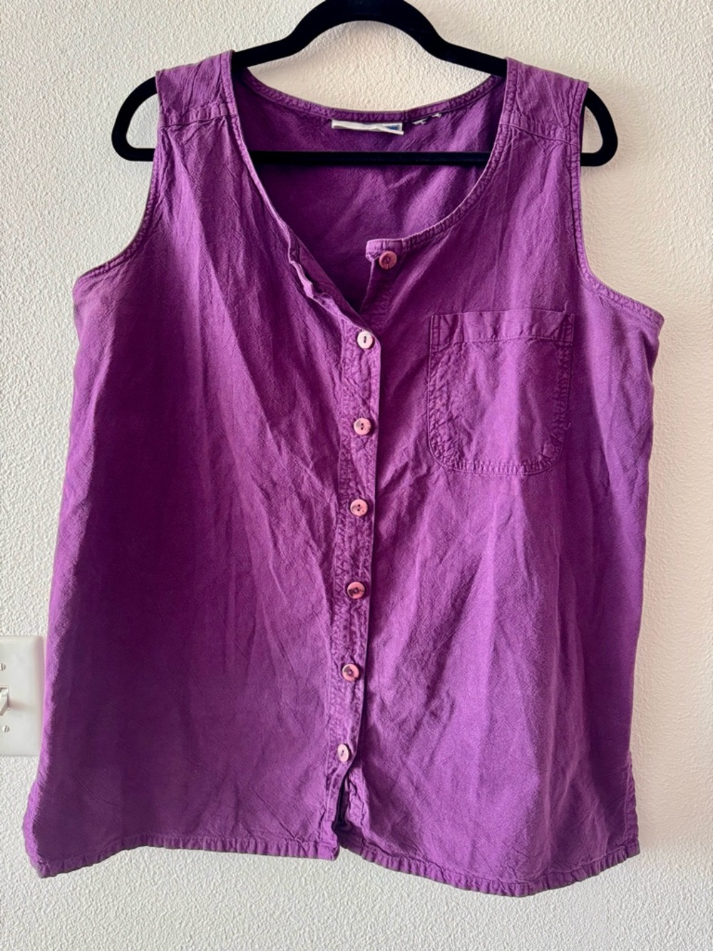 Vintage Sleeveless Button-Front Women's Top in Purple XL